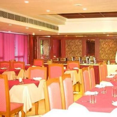 Hotel Maurya International Chennai Exteriör bild